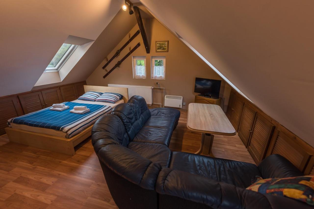 Apartmany Kořenov エクステリア 写真