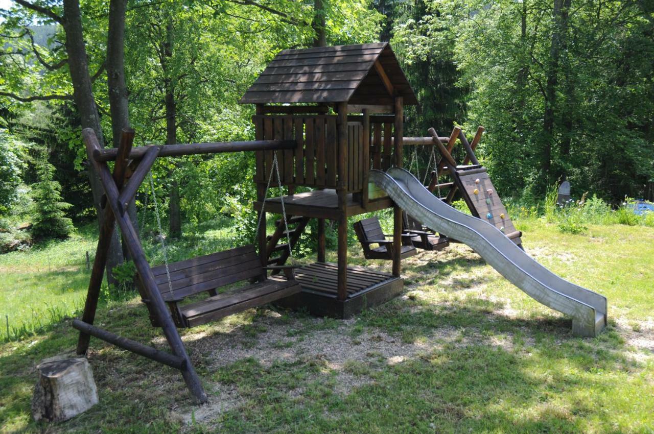 Apartmany Kořenov エクステリア 写真